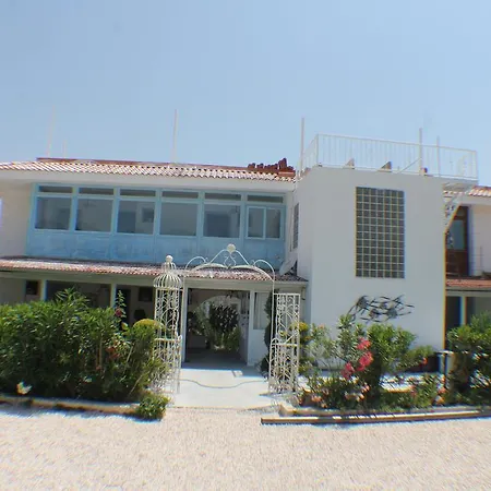 Bed & Breakfast Lapis Port Surf Alaçatı