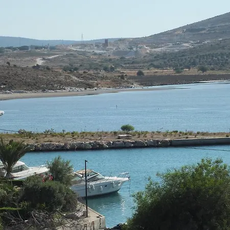 Oda ve Kahvaltı Lapis Port Surf