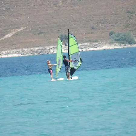 Lapis Port Surf