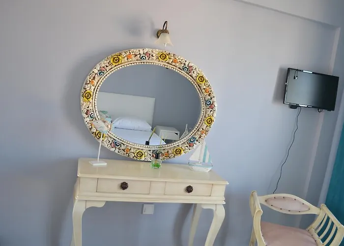 Oda ve Kahvaltı Lapis Port Surf Alaçatı