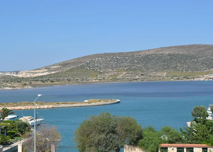 Lapis Port Surf 2* Alaçatı