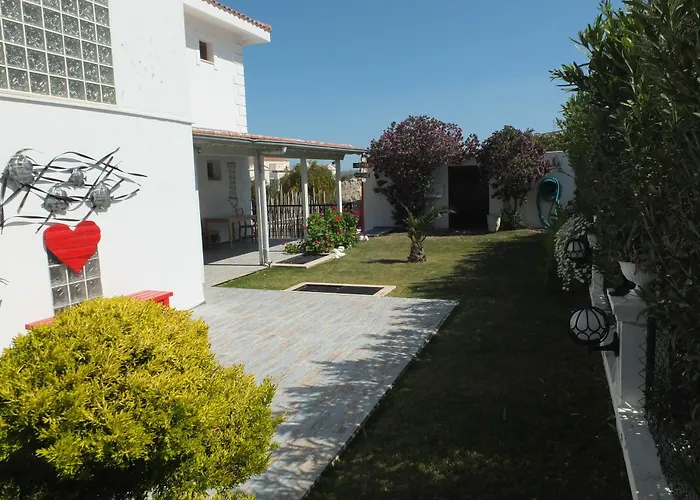 Bed and breakfast Lapis Port Surf Alaçatı